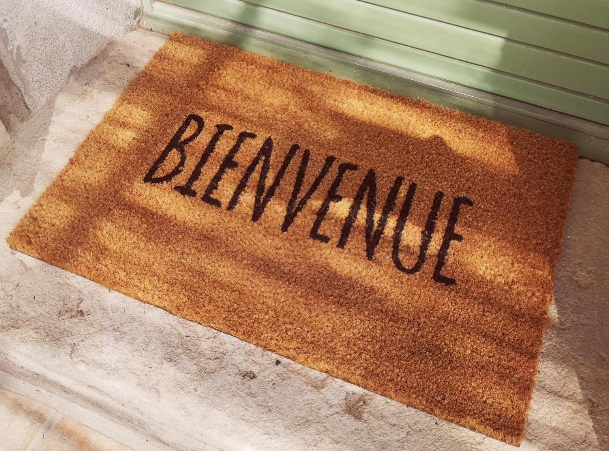 Drome Provencale Maison Familiale Calme Dans Village Valréas Kültér fotó