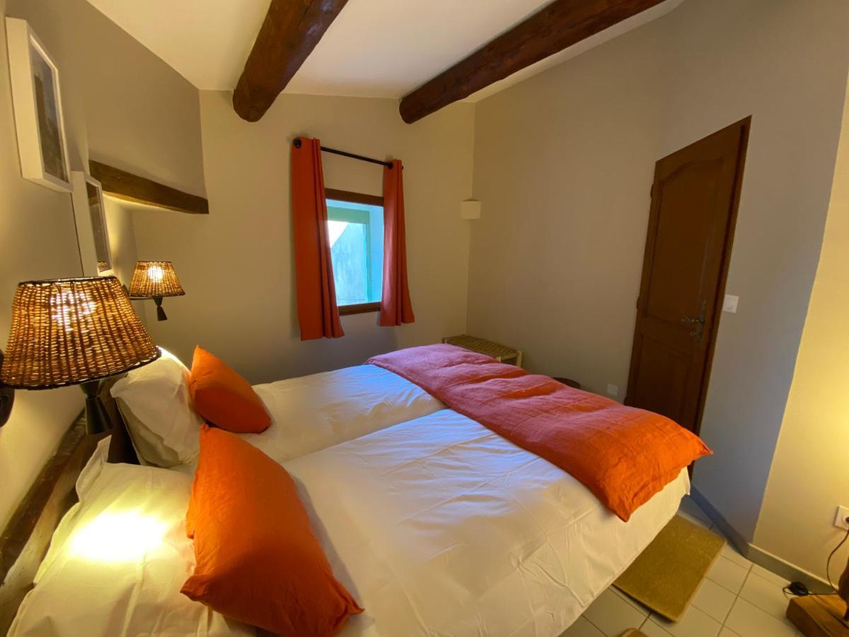 Drome Provencale Maison Familiale Calme Dans Village Valréas Kültér fotó