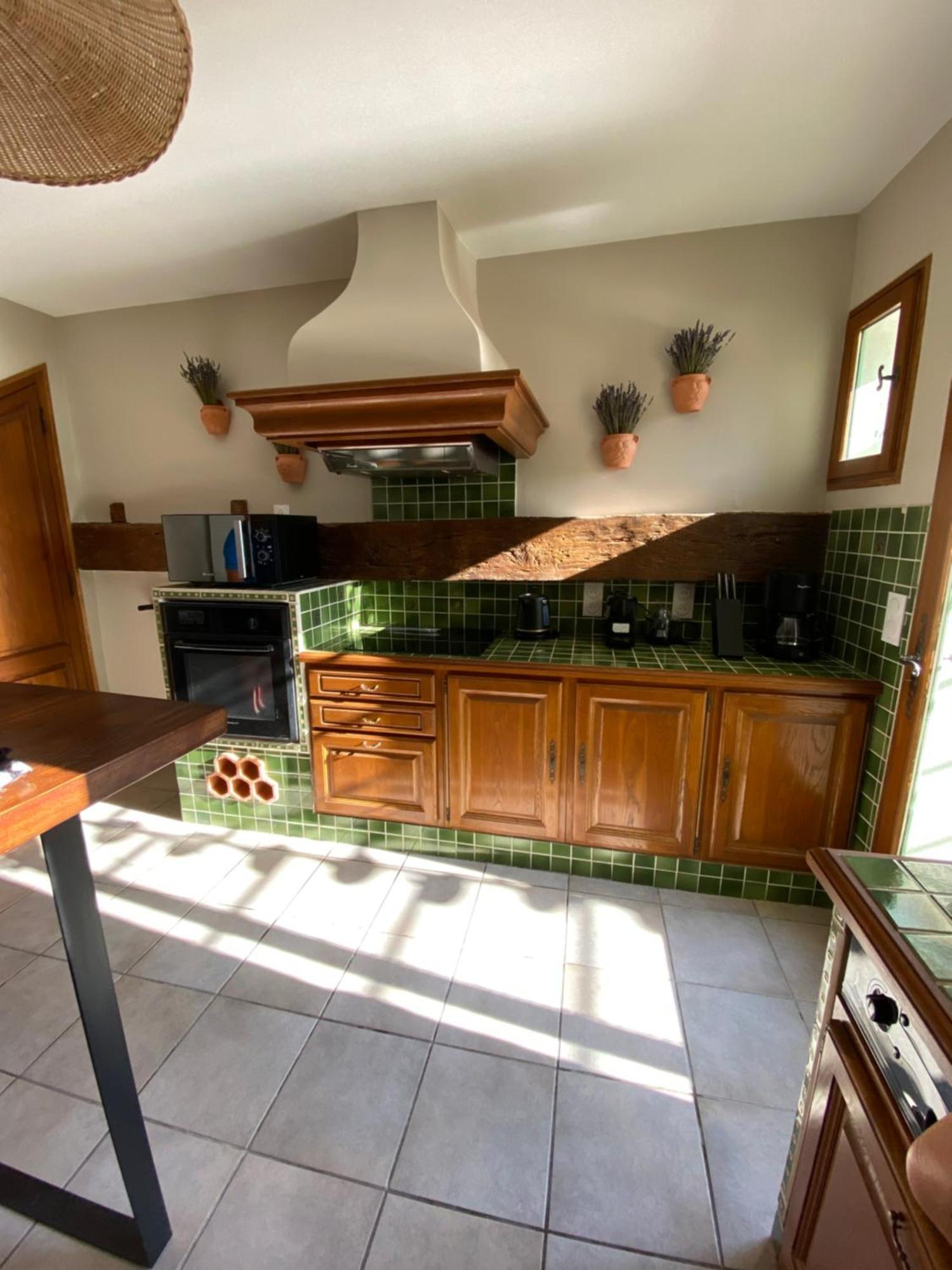 Drome Provencale Maison Familiale Calme Dans Village Valréas Kültér fotó